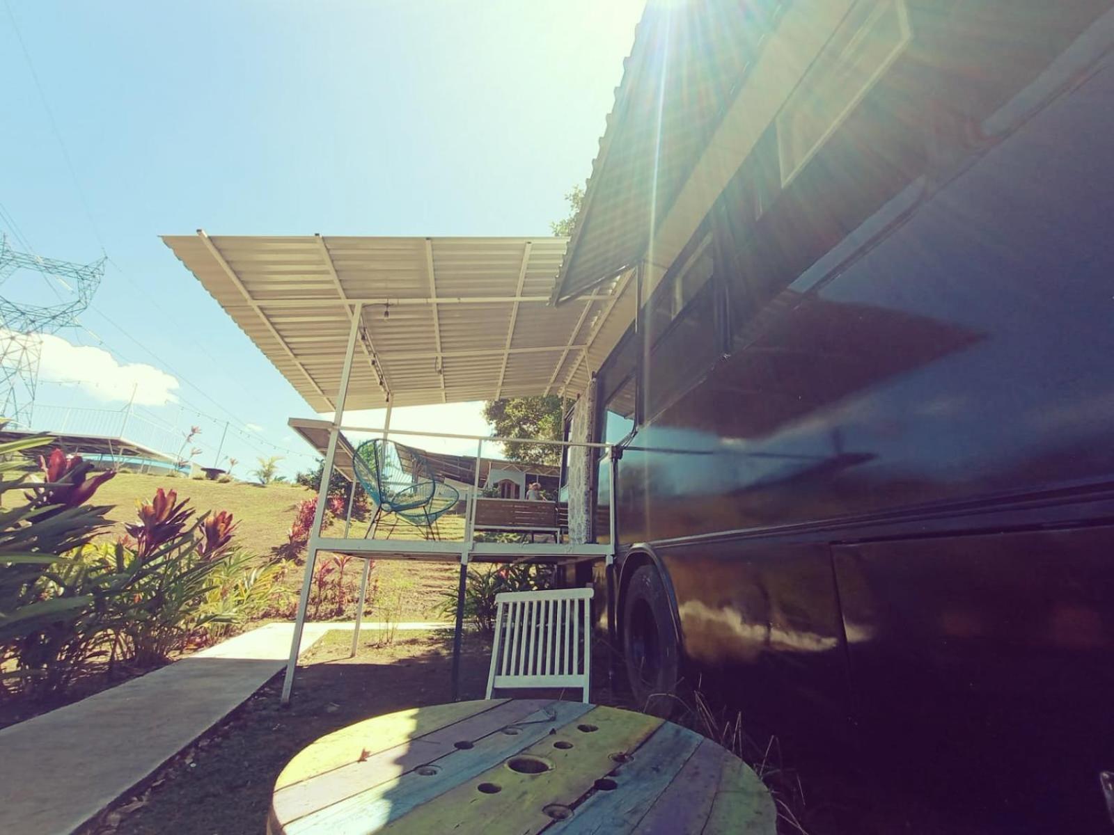 The Dreamcatcher Bus Sarchí المظهر الخارجي الصورة
